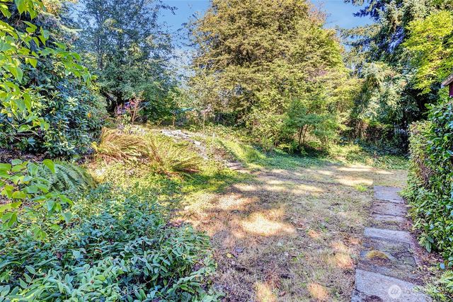 12015 8th Avenue S, Seattle, WA 98168