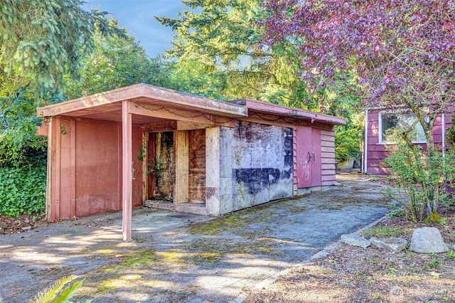 12015 8th Avenue S, Seattle, WA 98168