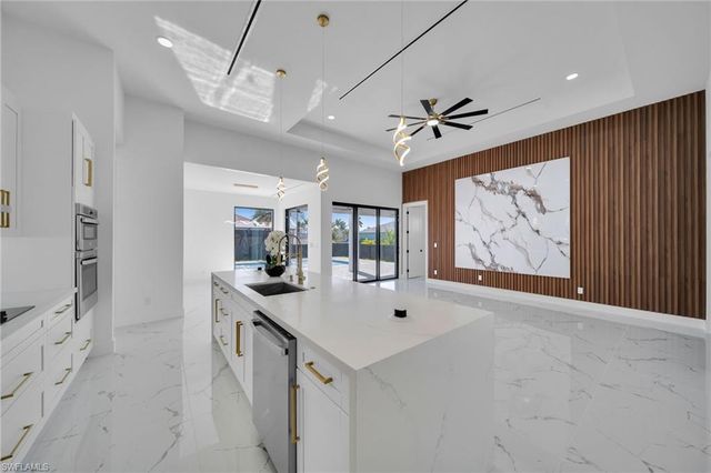 1919 NW 34th AVE, Cape Coral, FL 33993