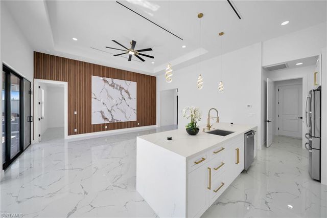 1919 NW 34th AVE, Cape Coral, FL 33993