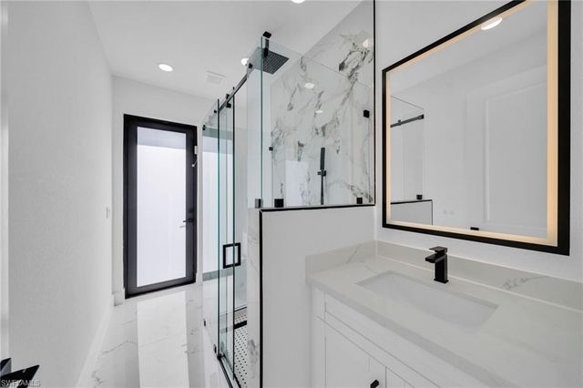 1919 NW 34th AVE, Cape Coral, FL 33993