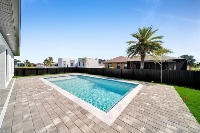 1919 NW 34th AVE, Cape Coral, FL 33993