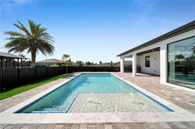 1919 NW 34th AVE, Cape Coral, FL 33993