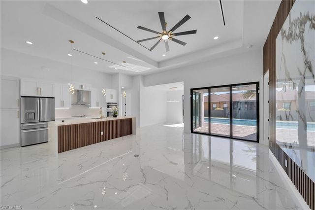 1919 NW 34th AVE, Cape Coral, FL 33993