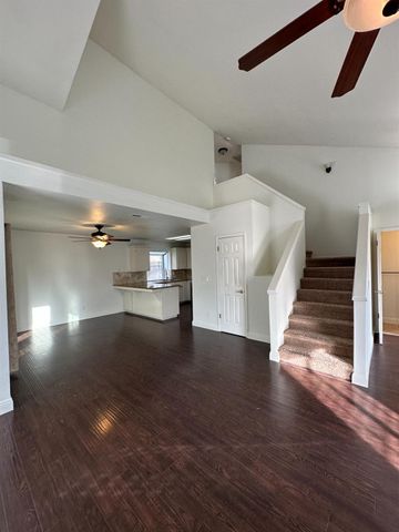 1816 E Frederick Avenue, Fresno, CA 93720