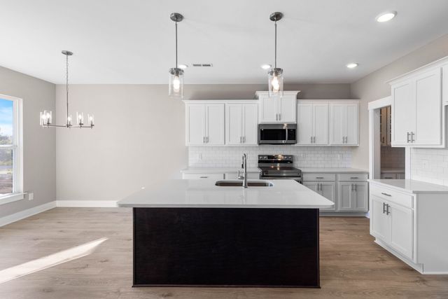 312 Heaton Way, Hendersonville, TN 37075