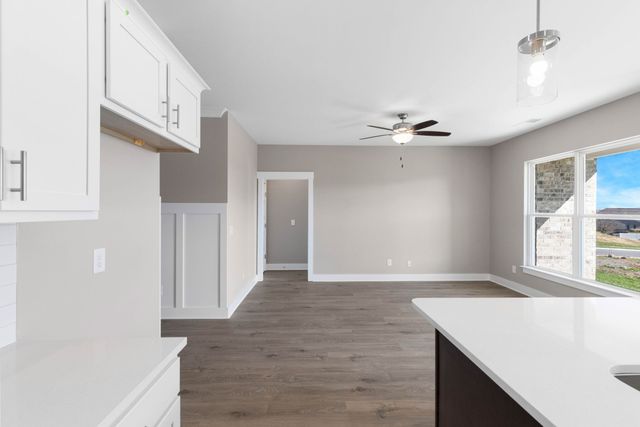 312 Heaton Way, Hendersonville, TN 37075