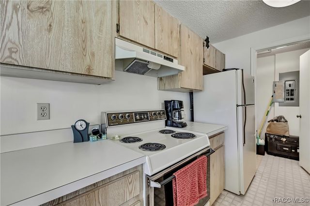 7644 St Andrews Boulevard, Weeki Wachee, FL 34613