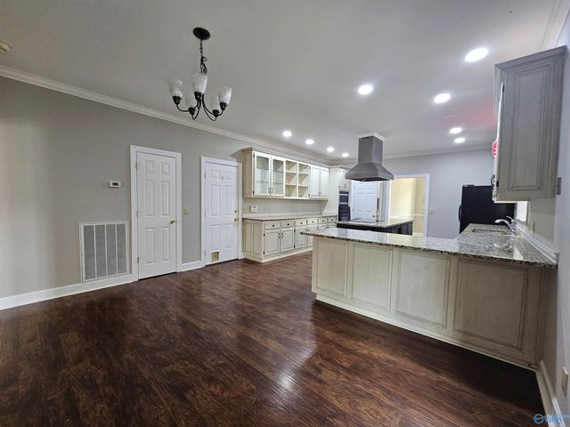 102 Fred Atkinson Road, Huntsville, AL 35806