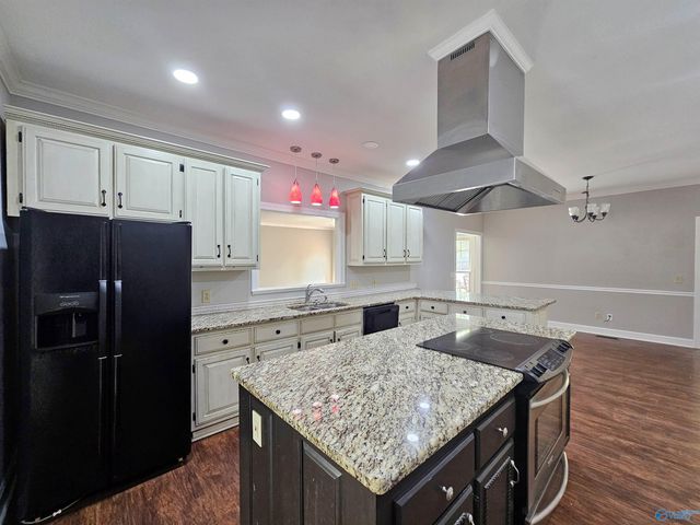 102 Fred Atkinson Road, Huntsville, AL 35806