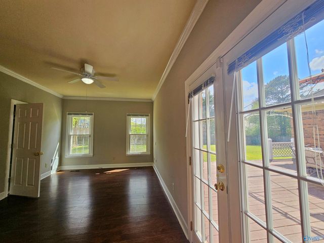 102 Fred Atkinson Road, Huntsville, AL 35806