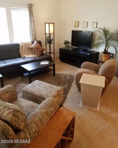 295 W Placita De Los Anillos, Green Valley, AZ 85614