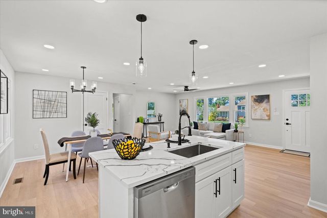 1815 DUNWOODY RD, Parkville, MD 21234