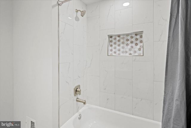 1815 DUNWOODY RD, Parkville, MD 21234