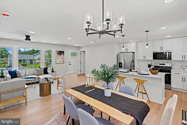 1815 DUNWOODY RD, Parkville, MD 21234