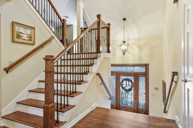 8751 S College Place, Tulsa, OK 74137