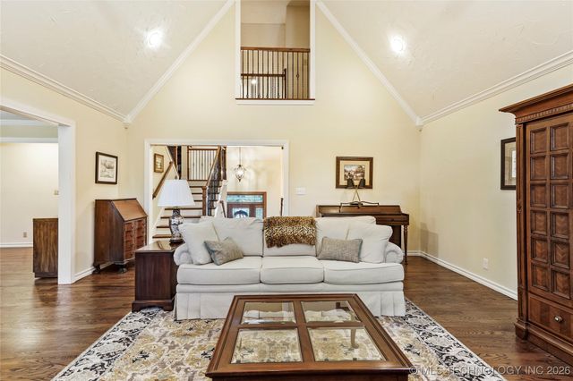 8751 S College Place, Tulsa, OK 74137