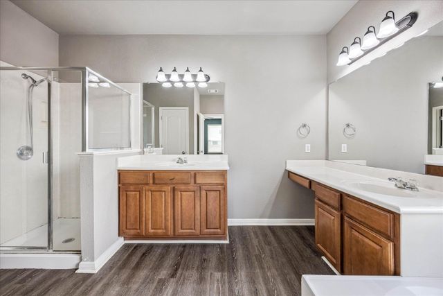 701 Crestwood LN, Round Rock, TX 78665
