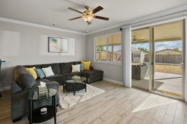 650 Morning Glory Cir, Ione, CA 95640