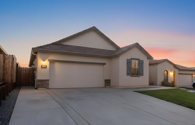 650 Morning Glory Cir, Ione, CA 95640