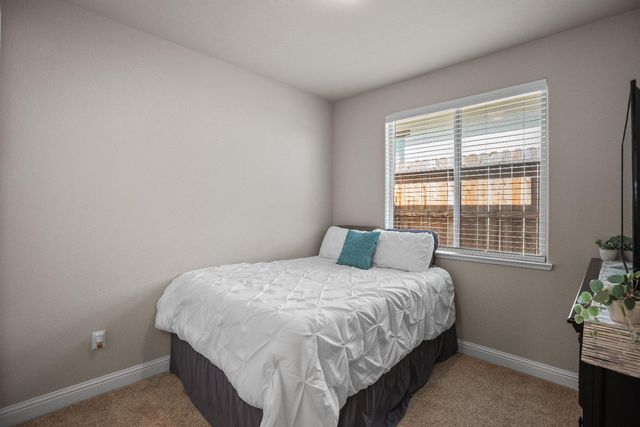 650 Morning Glory Cir, Ione, CA 95640