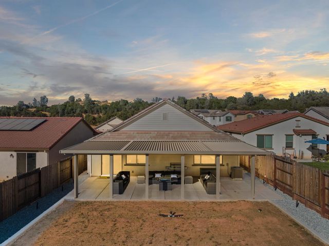 650 Morning Glory Cir, Ione, CA 95640