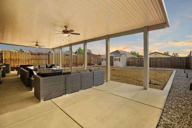 650 Morning Glory Cir, Ione, CA 95640