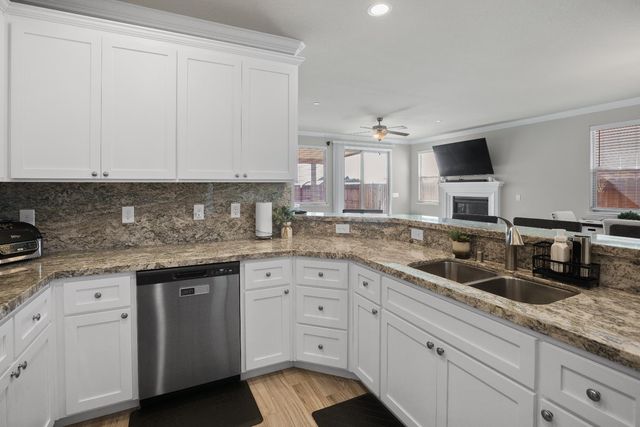 650 Morning Glory Cir, Ione, CA 95640