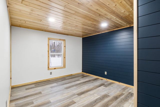 5217 Seneca Trail, Gaylord, MI 49735