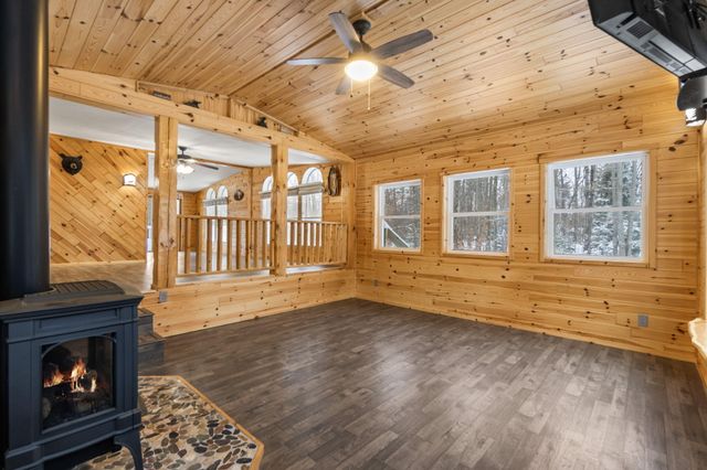 5217 Seneca Trail, Gaylord, MI 49735