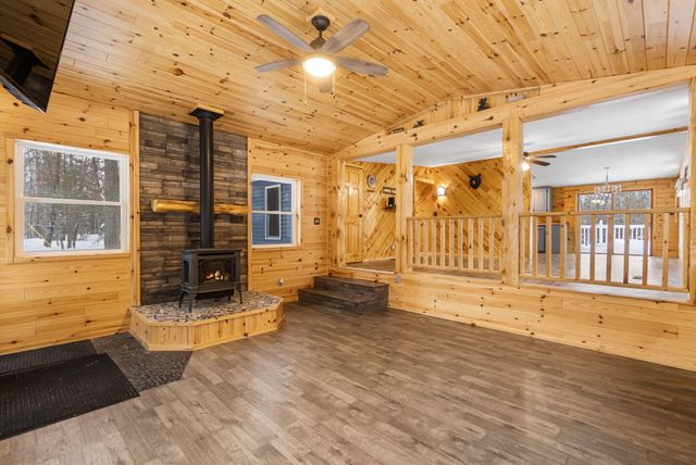 5217 Seneca Trail, Gaylord, MI 49735