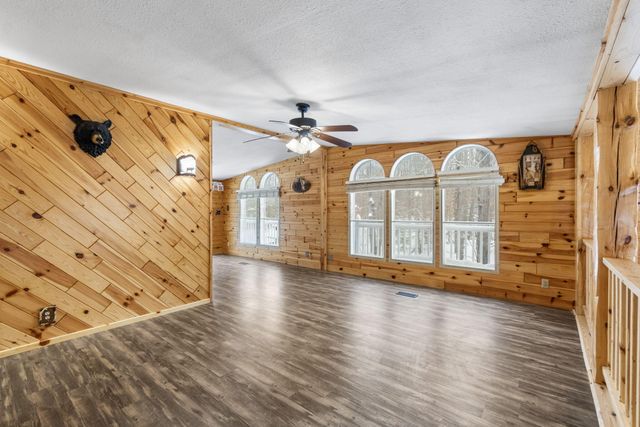 5217 Seneca Trail, Gaylord, MI 49735