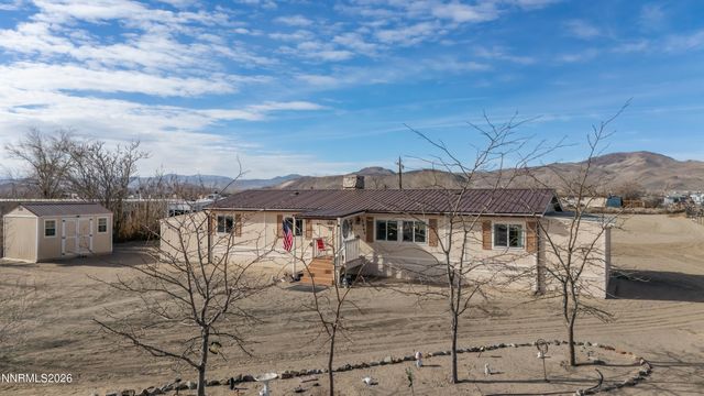 7645 Bass Street, Silver Springs, NV 89429