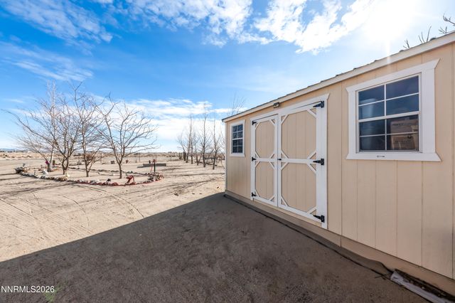 7645 Bass Street, Silver Springs, NV 89429
