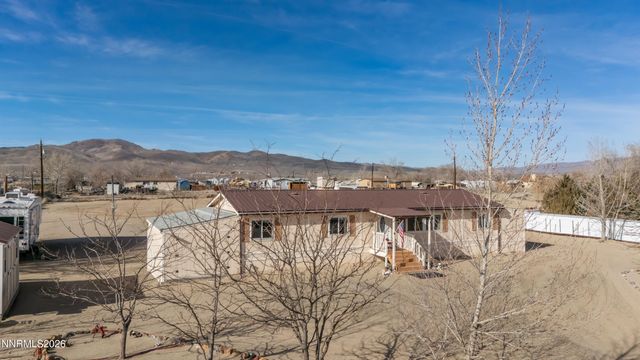 7645 Bass Street, Silver Springs, NV 89429