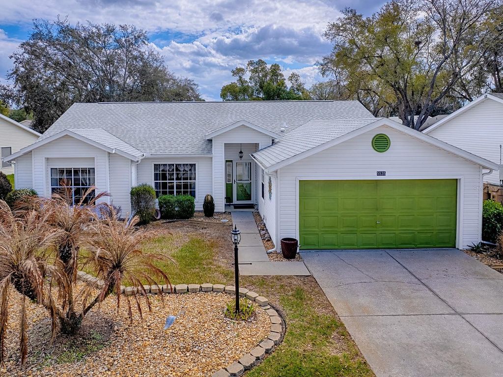 Image 33 of property listing at 5535 TANGELO STREET, Leesburg, FL 34748