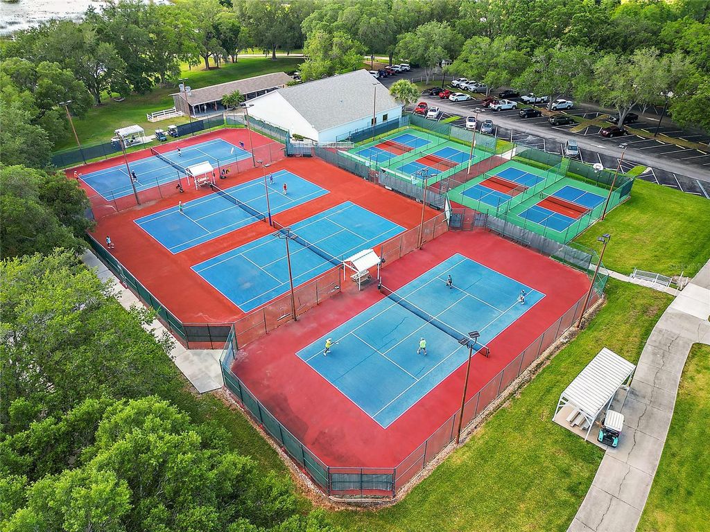 Image 52 of property listing at 5535 TANGELO STREET, Leesburg, FL 34748