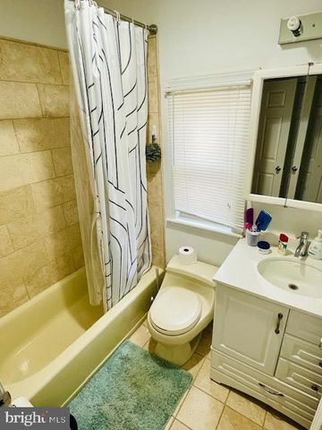 2022 FITZWATER ST, Philadelphia, PA 19146