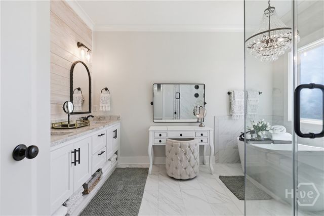 586 Enclave Drive, Richmond Hill, GA 31324