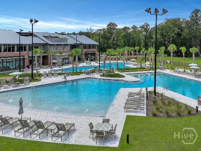 586 Enclave Drive, Richmond Hill, GA 31324