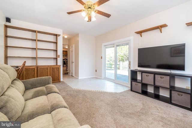 105 BIRCHWOOD DR, Chalfont, PA 18914