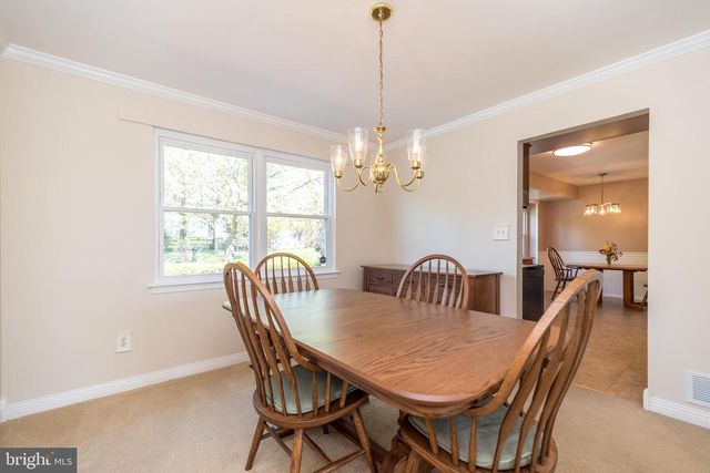 105 BIRCHWOOD DR, Chalfont, PA 18914