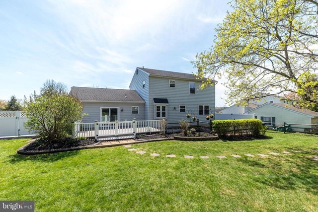 105 BIRCHWOOD DR, Chalfont, PA 18914