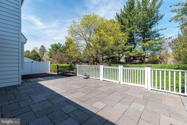 105 BIRCHWOOD DR, Chalfont, PA 18914
