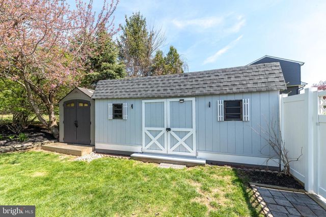 105 BIRCHWOOD DR, Chalfont, PA 18914