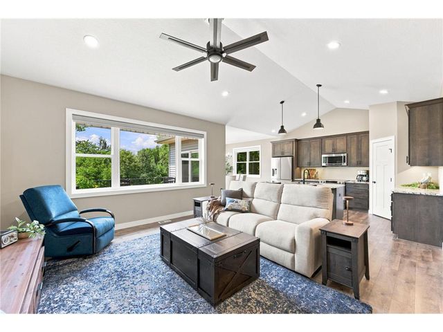 590 Northern Lights Drive, Prescott, WI 54021