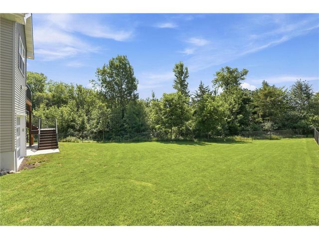 590 Northern Lights Drive, Prescott, WI 54021