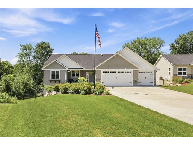 590 Northern Lights Drive, Prescott, WI 54021