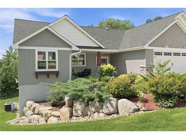 590 Northern Lights Drive, Prescott, WI 54021