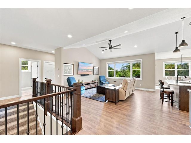 590 Northern Lights Drive, Prescott, WI 54021